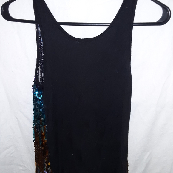 Charlotte Russe tank top - Picture 2 of 3
